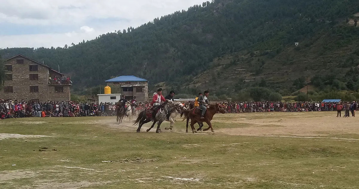 घोडा दौड प्रतियोगिताको उपाधि दीपेन्द्रलाई