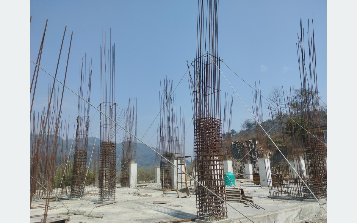 बजेट अभावमा नगर अस्पतालको काम रोकियो