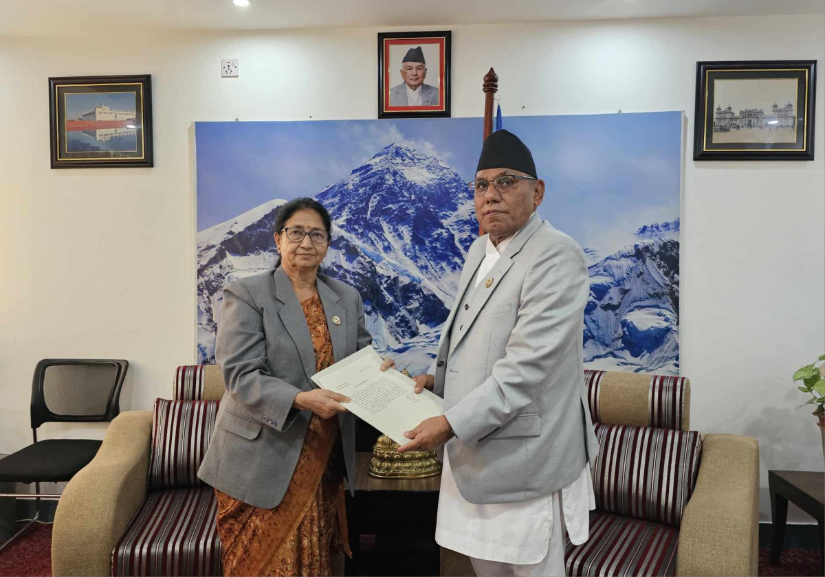 राष्ट्रियसभाका उपाध्यक्ष अर्यालको राजीनामा