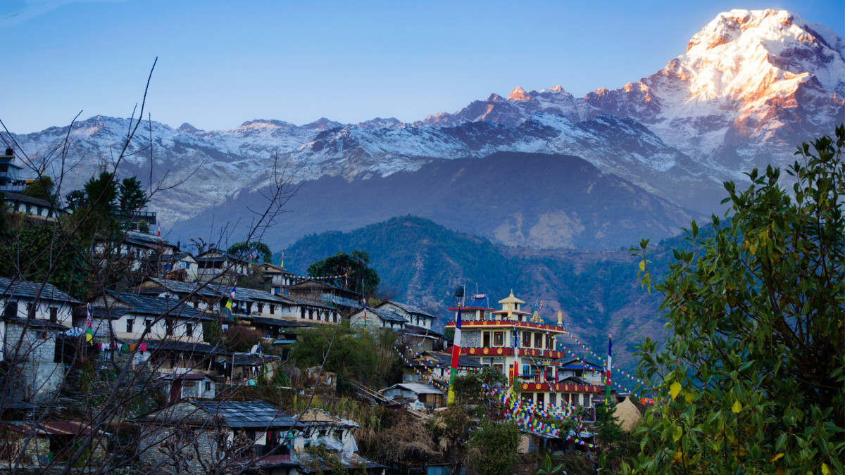 समृद्धिको आधार धार्मिक पर्यटन