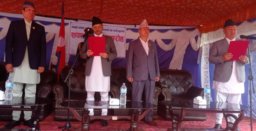 बागमतीका नवनियुक्त मुख्यमन्त्री लामासहित ९ मन्त्रीले लिए शपथ