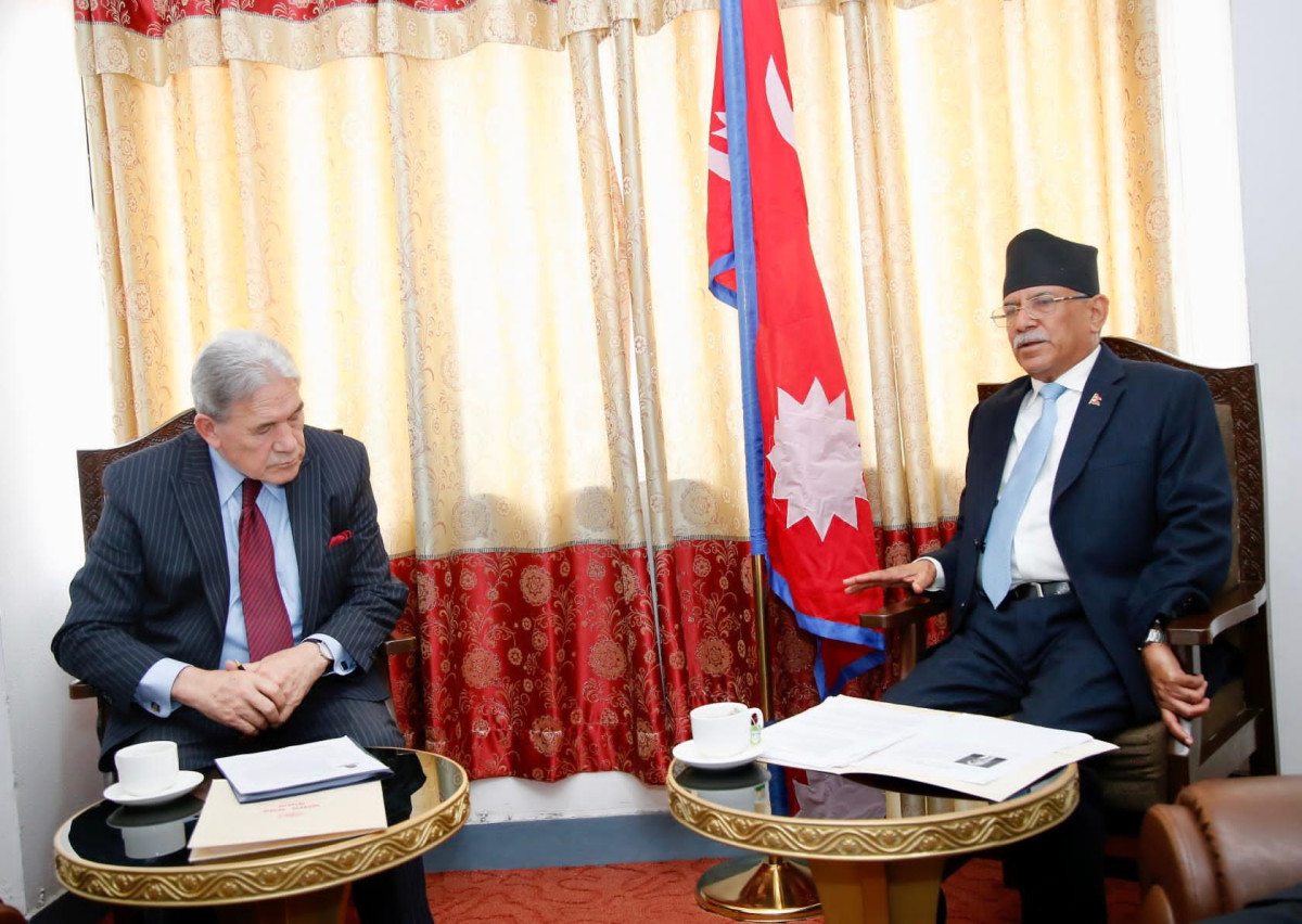 प्रचण्ड र न्यूजिल्याण्डका उपप्रधानमन्त्रीबीच सिंहदरबारमा शिष्टाचार भेट