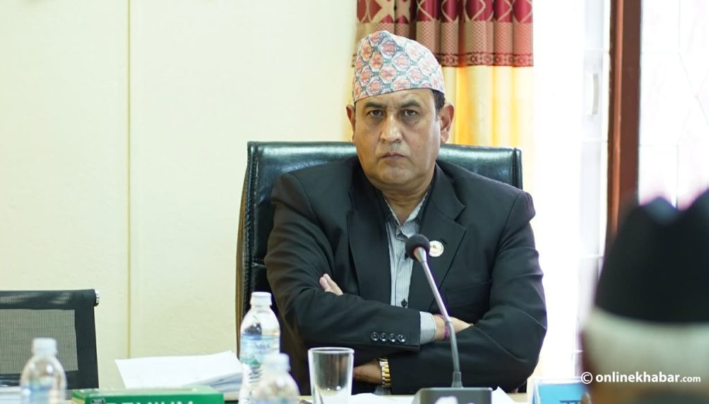 कांग्रेसले रामहरि खतिवडालाई समिति सभापति पदबाट राजीनामा दिन निर्देशन दिने तयारी