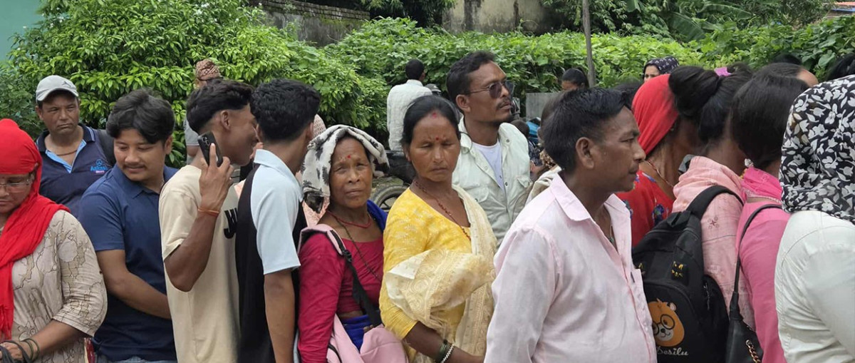 kalailali-karagar-jel-relative-want-to-meet1.jpg