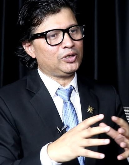 व्यक्तिगत जीवनबारे खुलेर बोलेका लेखजंग थापा : “मेरो अभियान नेता बन्ने होइन, देश बदल्ने हो”