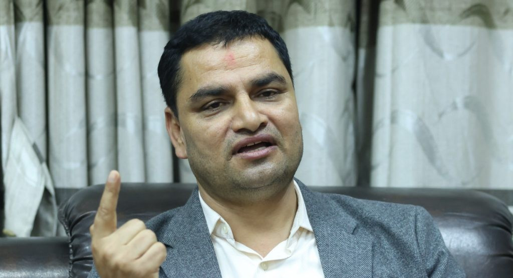 स्वास्थ्य मन्त्री प्रदीप पौडेलले राजीनामा, राजनीतिक संकट बढ्दै