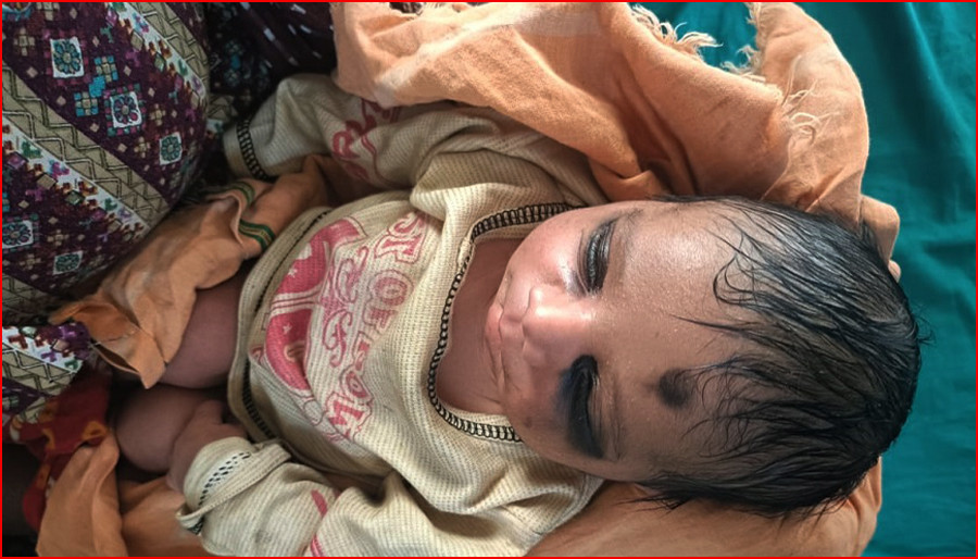 जलेश्वरमा धानखेतमा जीवित नवजात शिशु फेला